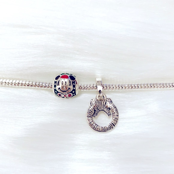 Mickey Mouse And Wreath Spacer Silver Beads - Picture 2 of 4